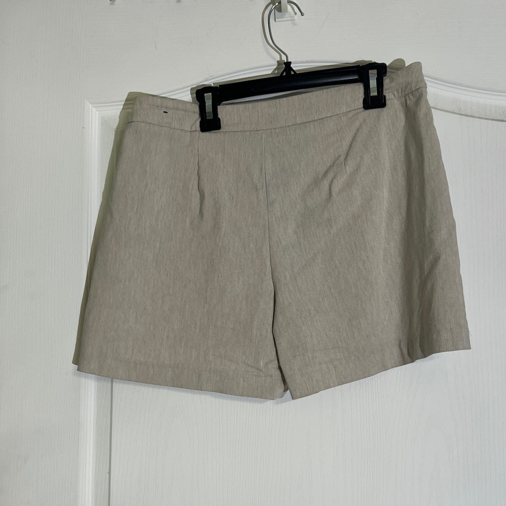 Maurices Beige High-Waist Shorts with Gold Buttons - Picture 2 of 2